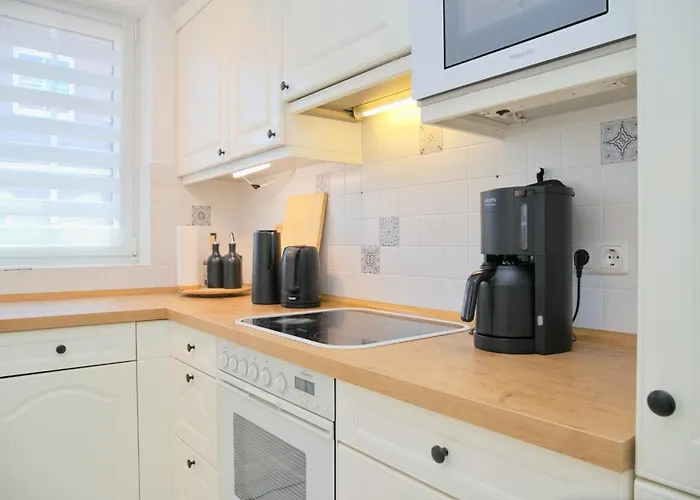 Doppelhaushaelfte 7a بيت للعطل